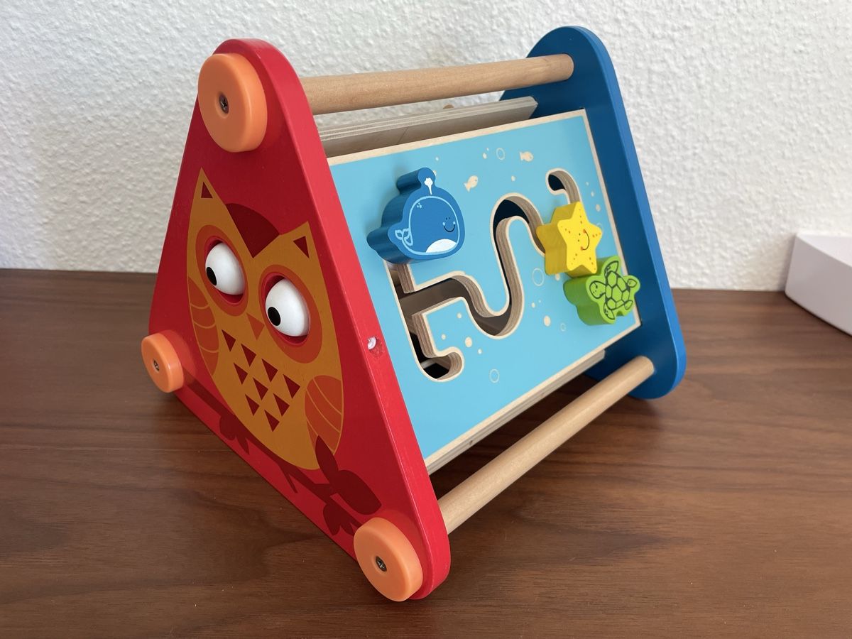 Hape Giocattoli: Pyramide d’activités Hape – Usato da La Tour-de-Peilz venduto da flo_m27g