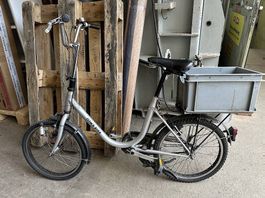 cooles, altes Fahrrad für Liebhaber/ Bastler