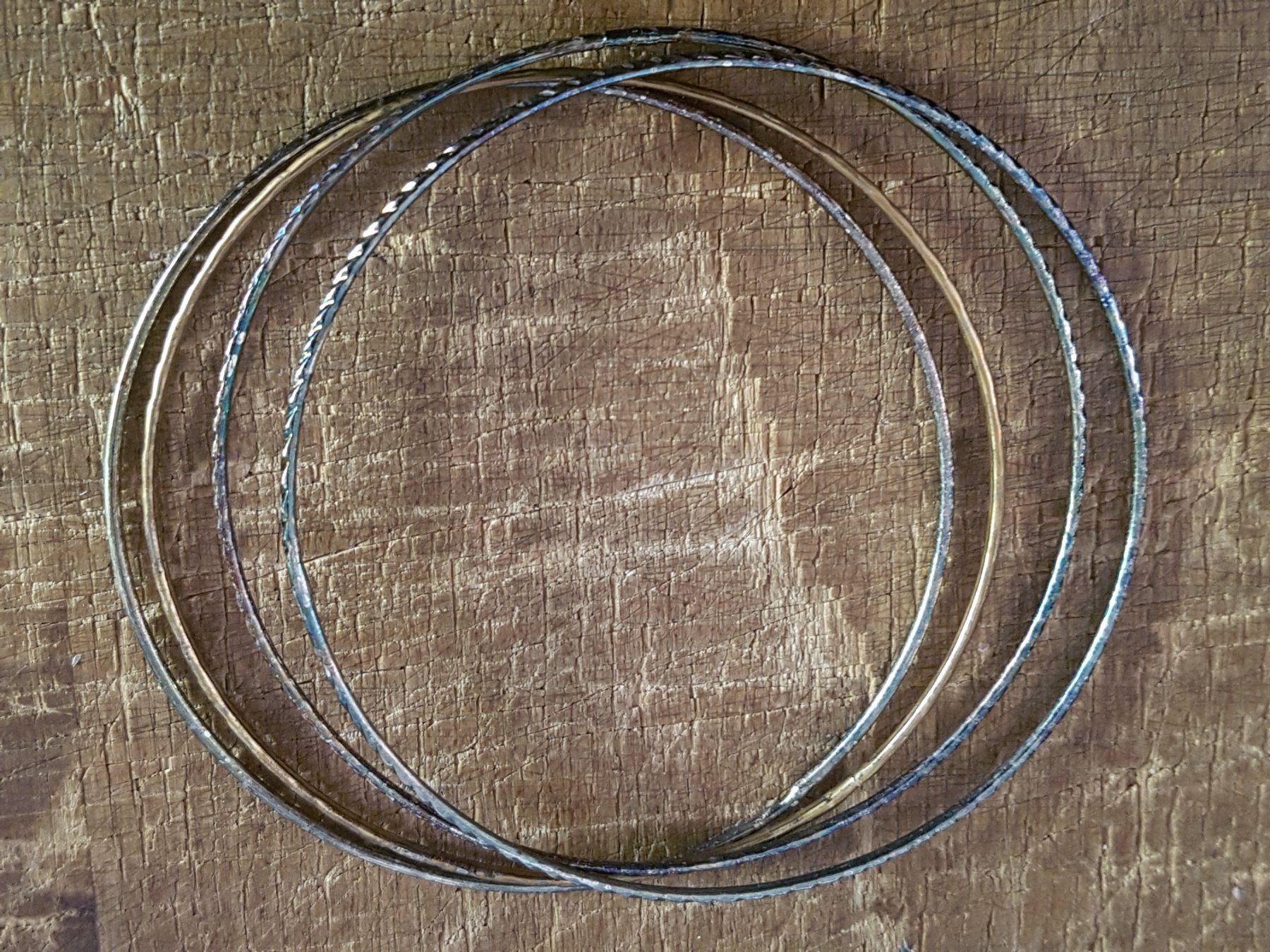 Bracciali & Braccialetti: Armreif Set 4 Stück verschieden farben + gemustert – Usato da Ettingen venduto da Maranathatalitha 3