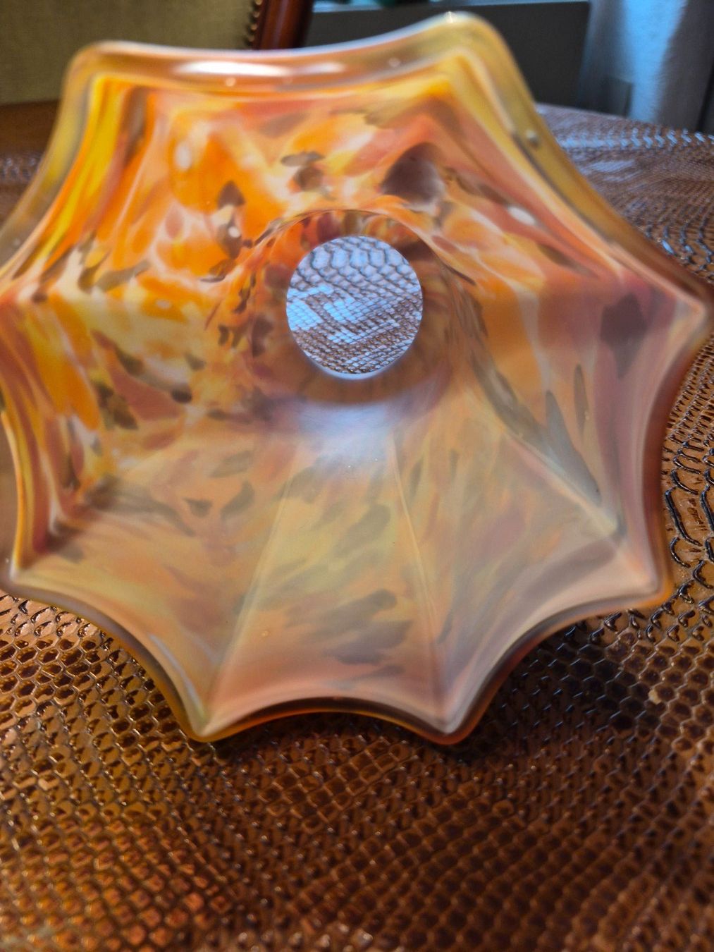 Lampes: Verre de lampe ancien multicolore – D'occasion à charmoille par mir_my9f 1
