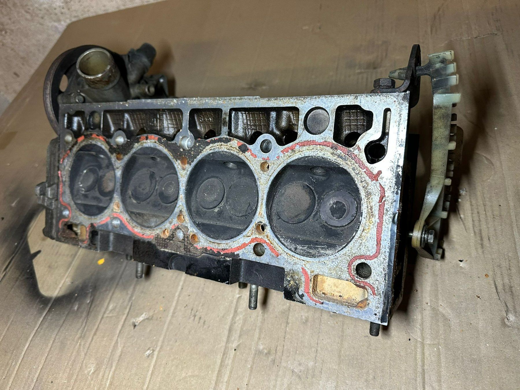 Renault Alle Autoersatzteile: Renault 9/11 Zylinderkopf – Gebraucht aus Inwil von woly99 2