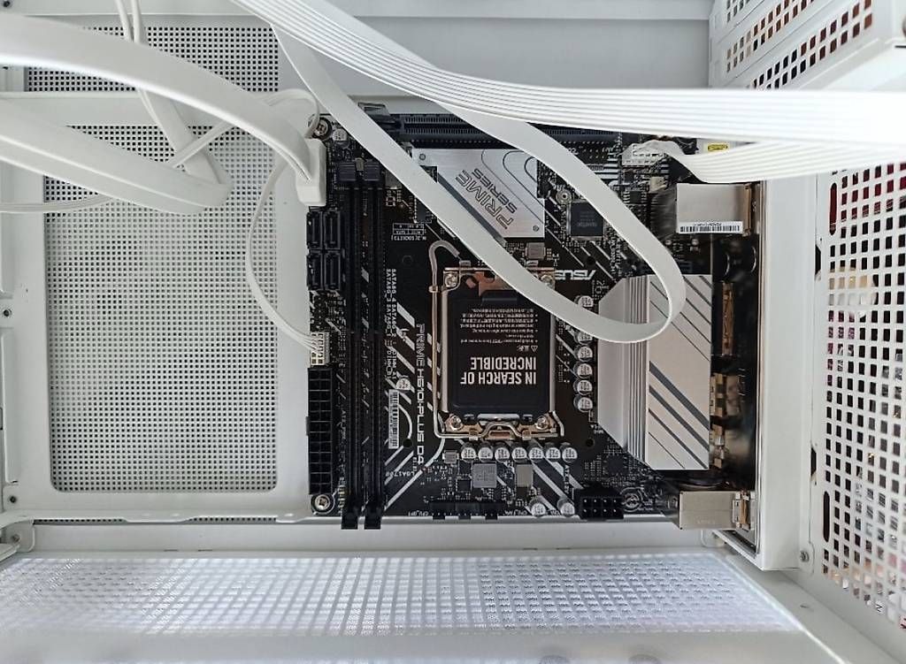 PC: mATX Gaming PC – Nuovo e nell'imballaggio originale da Domat/Ems venduto da Andri241 3