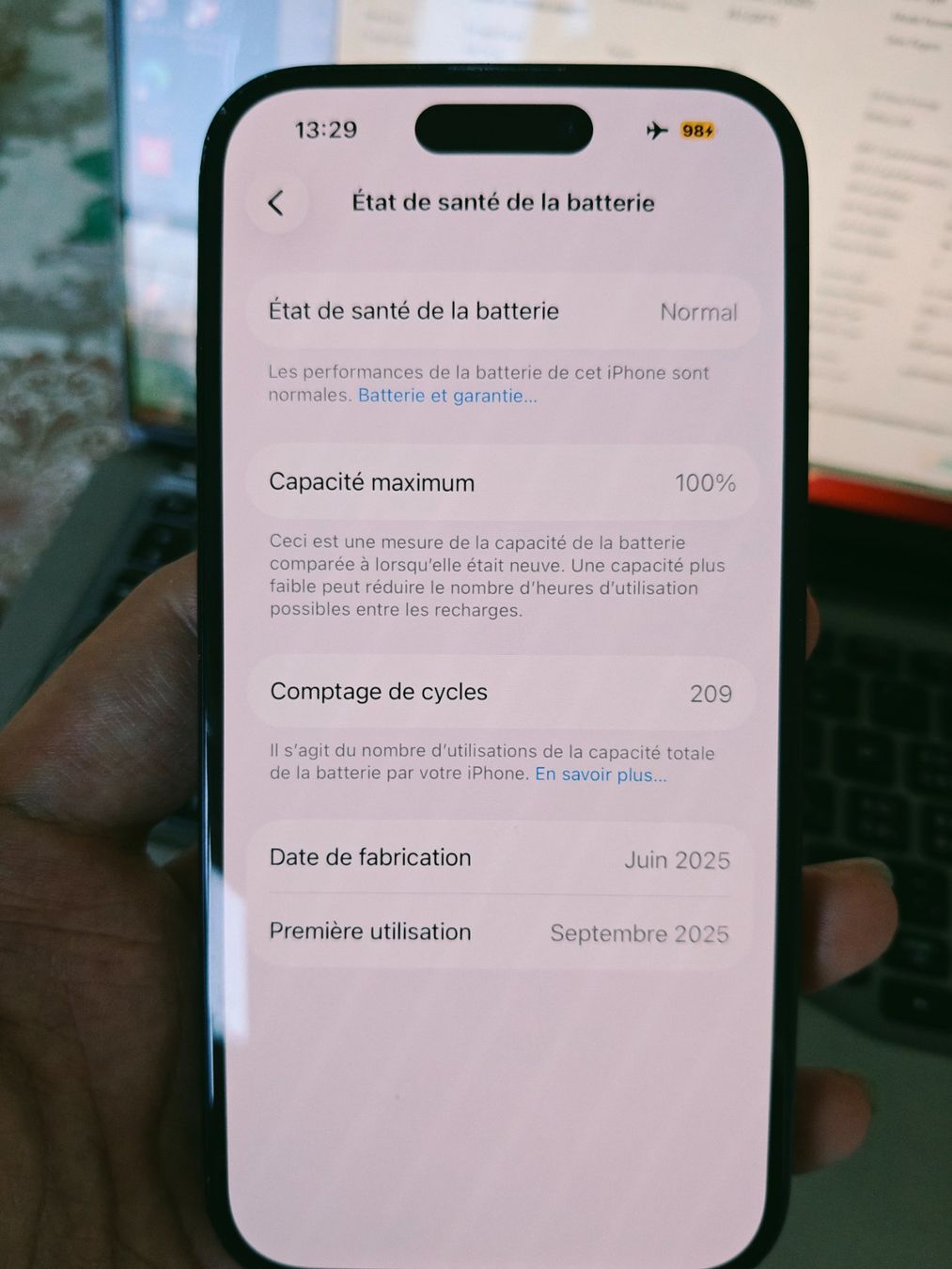 Apple Telefoni cellulari / Smartphones: iPhone 16 128Go batterie 100% – Usato da La Chaux-de-Fonds venduto da Honit.ch 7