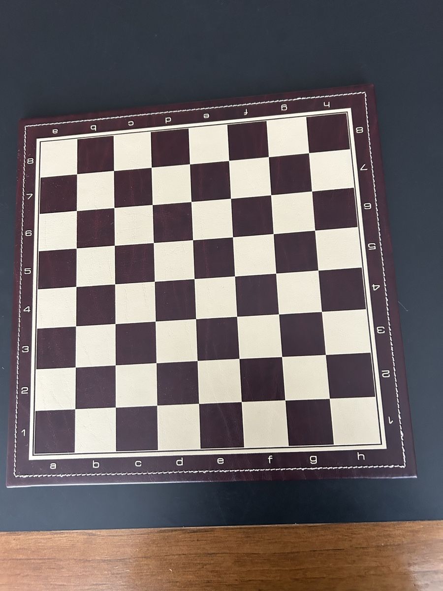 Giochi: Turnier Schachbrett 40 cm x 40 cm – Usato da Zumikon venduto da tuna007