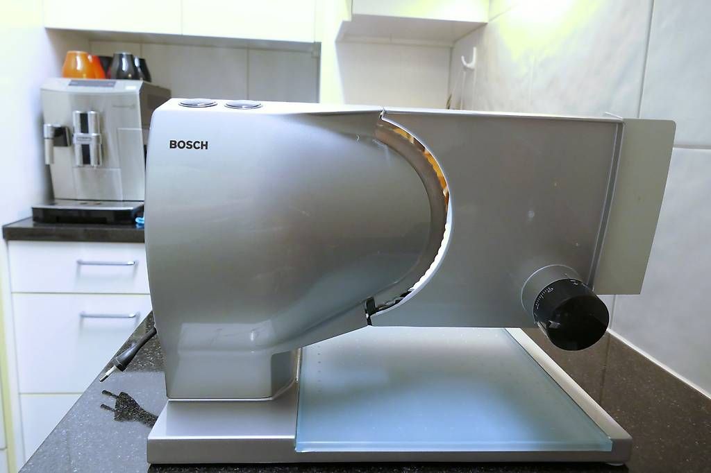 Elettrodomestici da cucina: Allesschneider von BOSCH Modell MAS 9 Silber Grau – Usato da Wettingen venduto da Ricolino2025 2