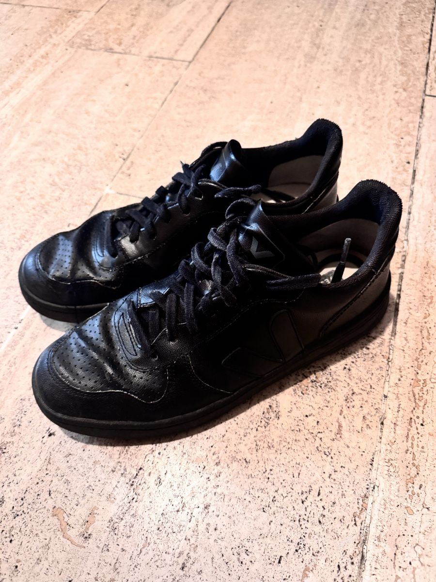 Veja Scarpe da uomo: Veja Sneaker / Grösse 41 / schwarz – Usato da Killwangen venduto da yas_reg0