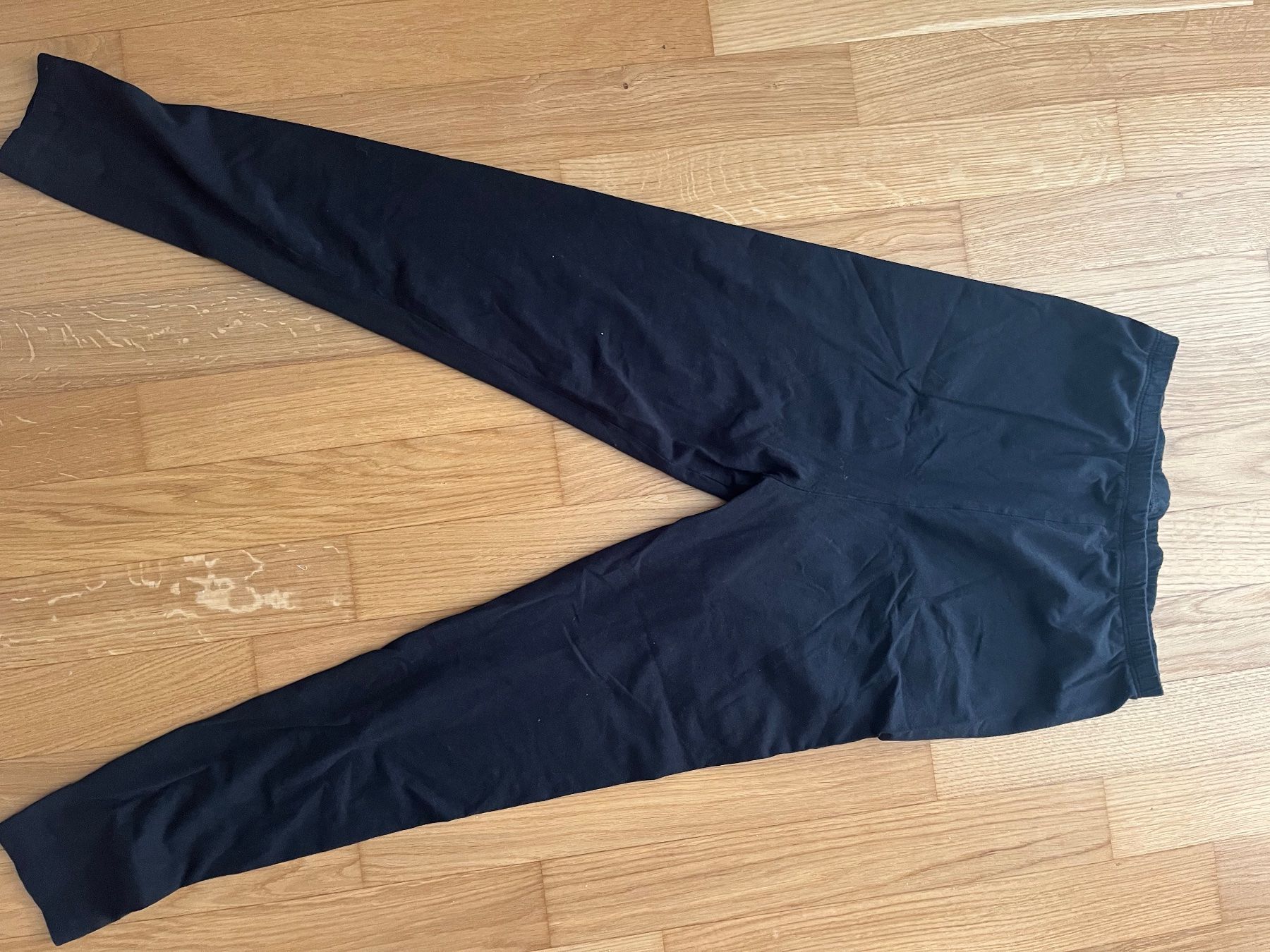 Mamalicious Hosen: Umstandshose – Gebraucht aus Stäfa von giu_l9zx