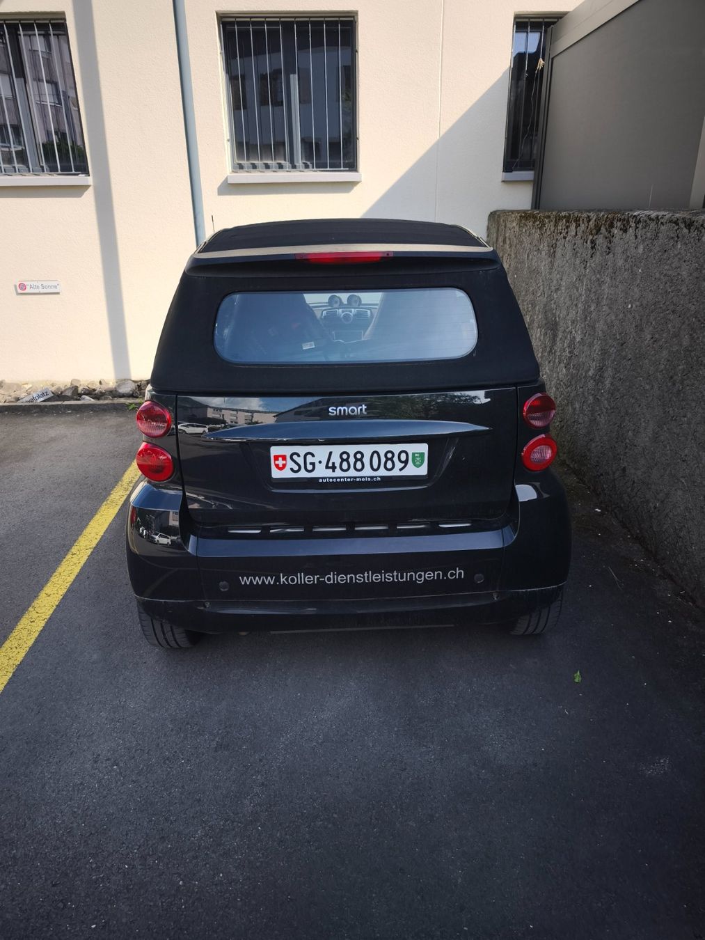 Smart Autos: Smart fortwo Cabrio schwarz 85PS – D'occasion à Mels par Kollershop 3