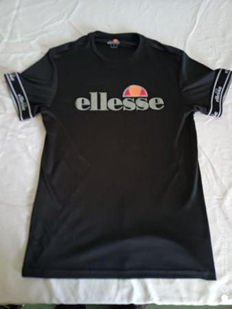 Herren T-Shirt Ellesse schwarz Grösse S neuwertig