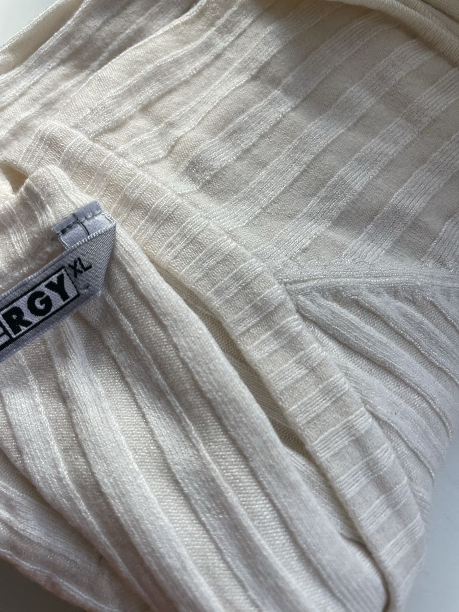 Top: Top, Rippstrick, weiss écru, Gr. S-XL – Usato da Zürich venduto da Carlajimena 2