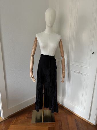 MYSSO Black Ruffle Hem Maxi Skirt - Bohemian Style 🖤