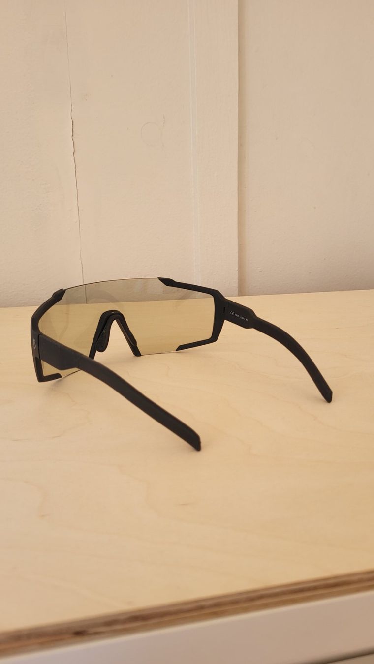 Scott Occhiali & Lenti: Lunettes de soleil SCOTT – Usato da Auvernier venduto da Yncho 1