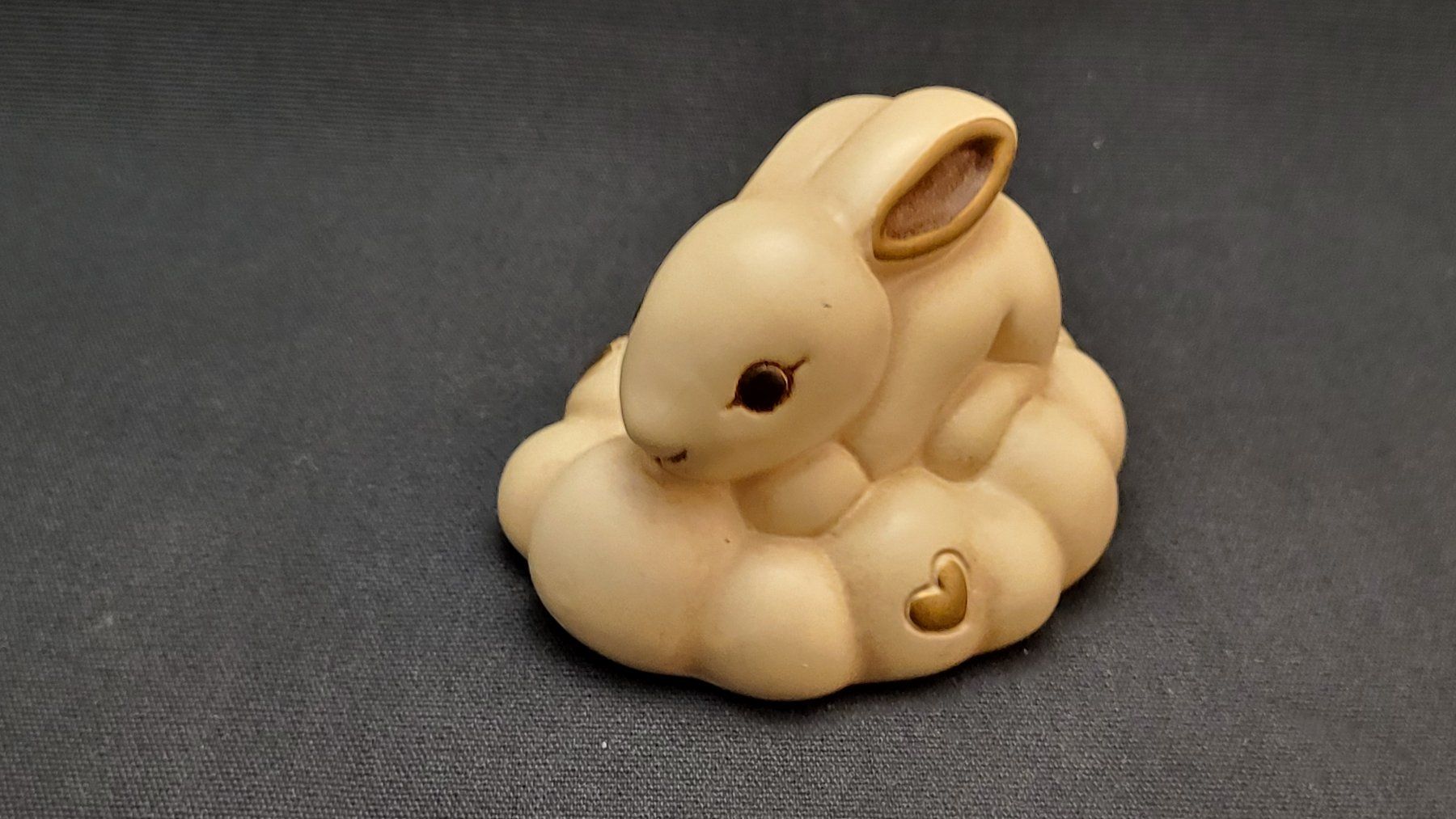 Figurines: Kaninchen  auf Wolke THUN – D'occasion à Basel par spinne02 2