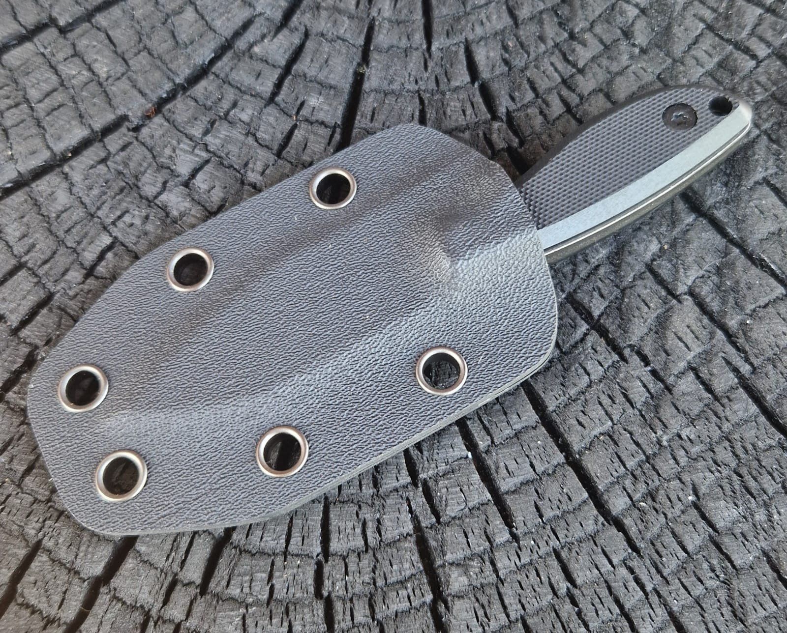 Coltellini militari: Neck knife Messer – Nuovo e nell'imballaggio originale da Dorf venduto da Messer-Schweiz 2