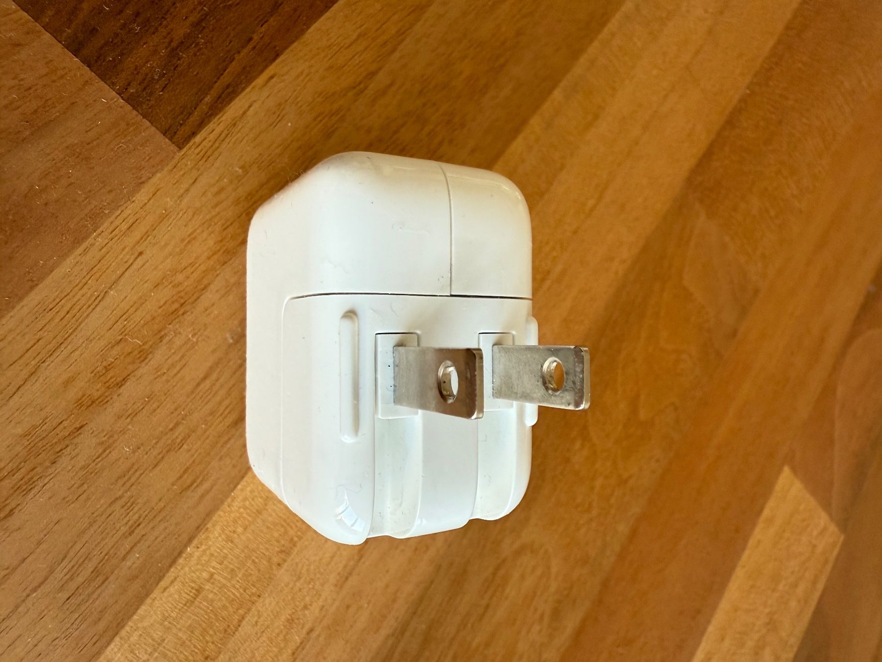 Apple Laufwerke & Adapter: Original Apple 12W USB Power Adapter (US Version) – Gebraucht aus Baar von s-nadine 2
