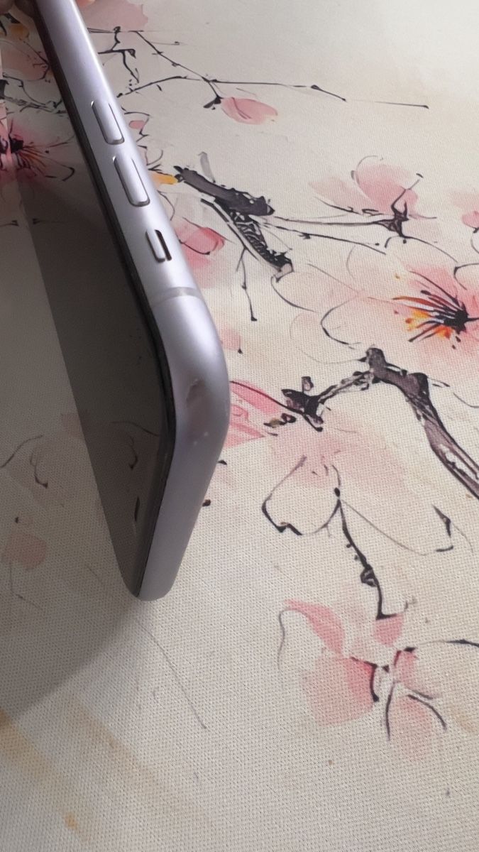 Apple Telefoni cellulari / Smartphones: Apple iPhone 11 Violett – Usato da wettingen venduto da fionaadjc 8