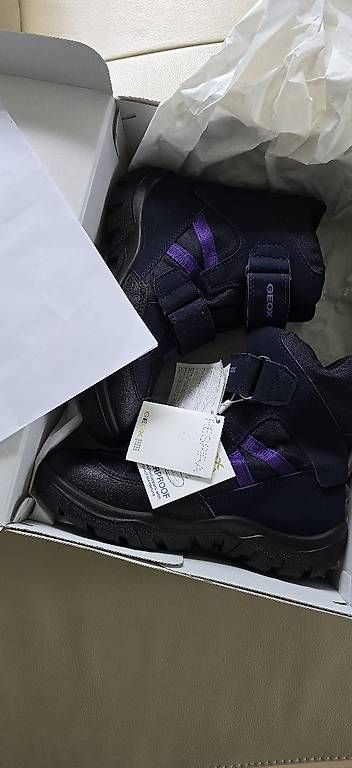 Schuhe für Jungen: Winter stiefel  – Gebraucht aus Zürich von joo_hrd5