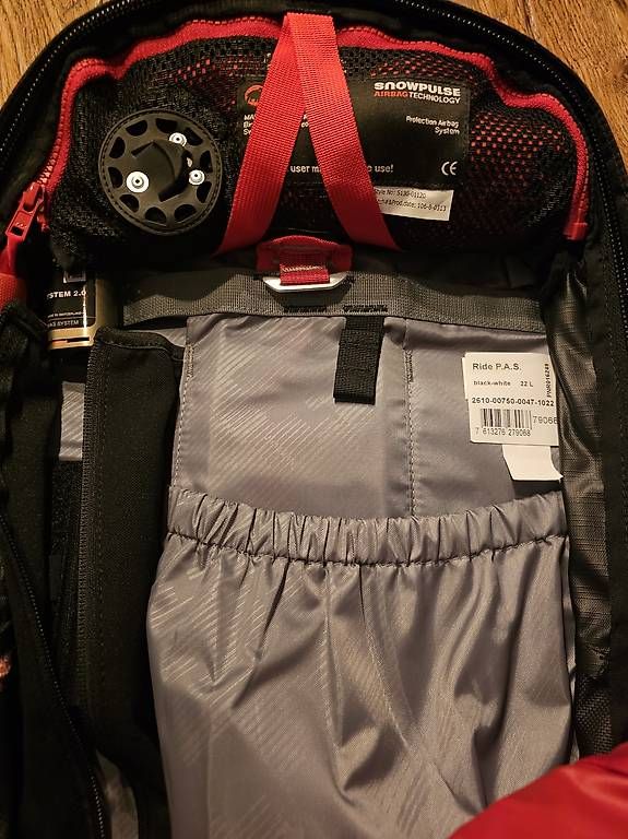 Mammut Zaini: Mammut Airbag Ride 22 – Usato da engelberg venduto da hyperpiper 2