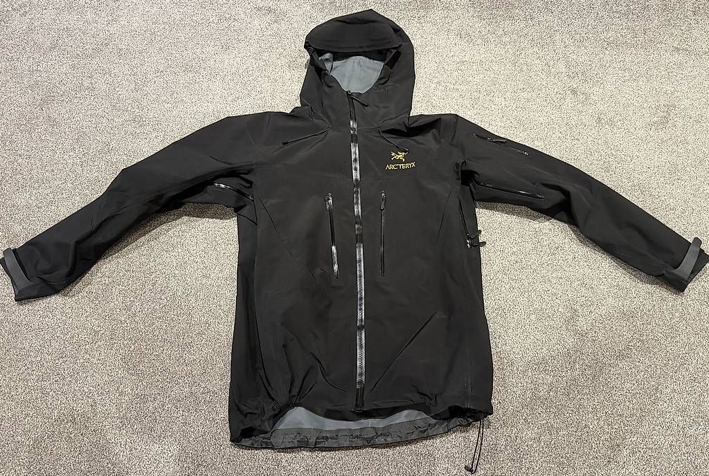 Giacche: Arc'teryx Alpha SV Herren – Usato da Libingen venduto da lio_mqb5 1