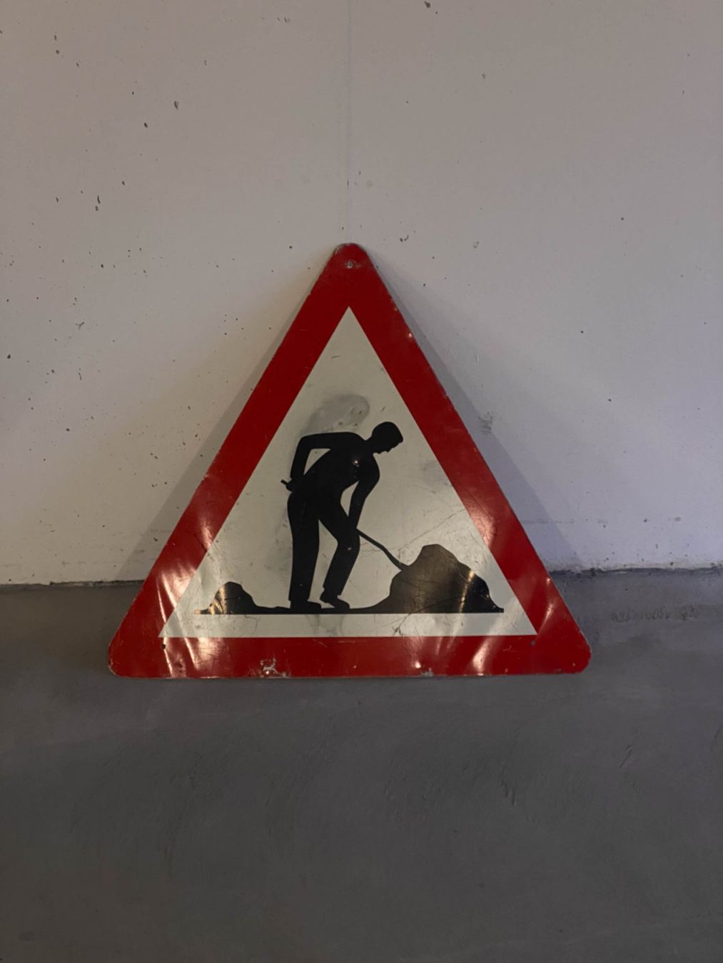 Schilder: Vintage Baustellenschild – Gebraucht aus Zürich von