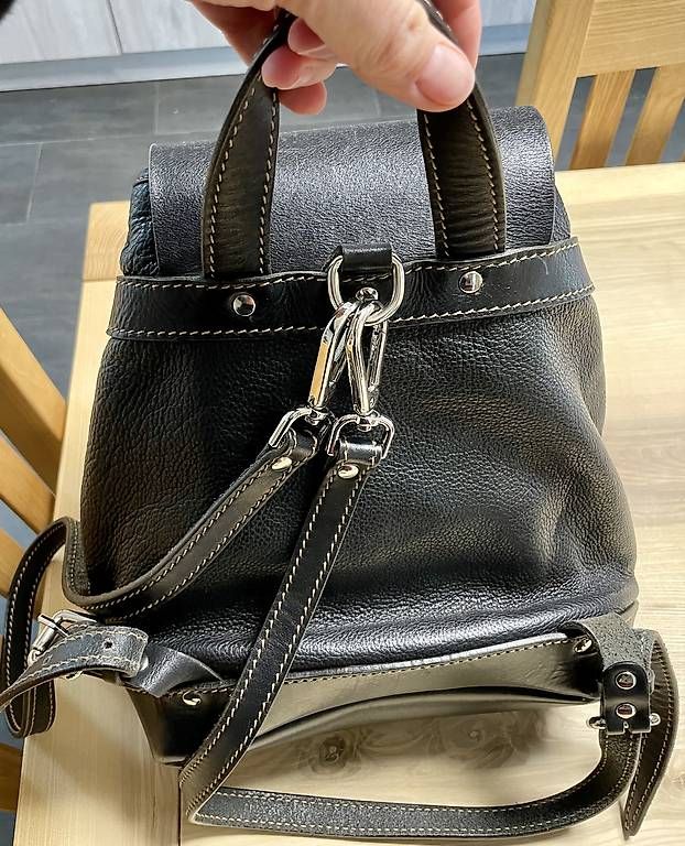 Zaini: Sac à dos en cuir – Usato da Borex venduto da Lena_Mi 2