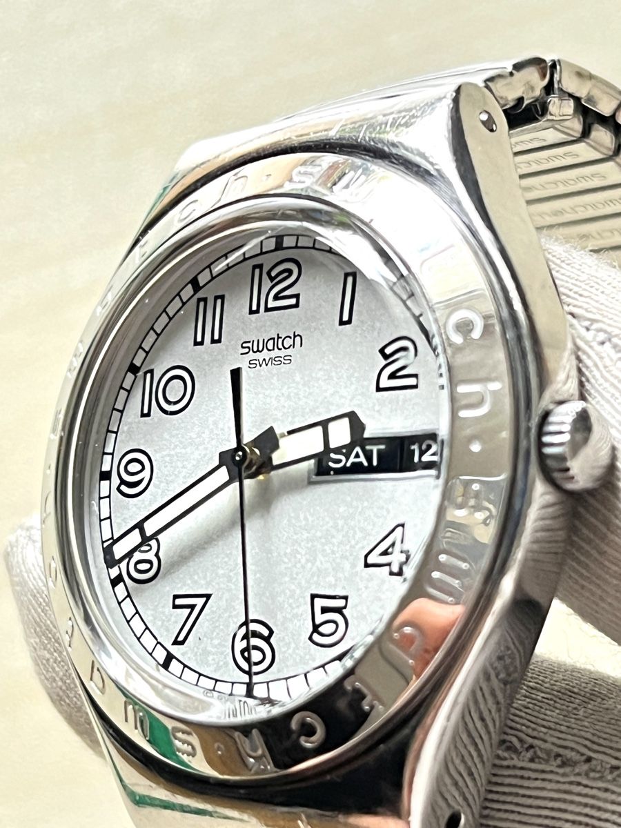 Swatch Uhren: Swatch Uhr Silber Metallarmband Datum Tag  – Gebraucht aus Grenchen von chththl 3