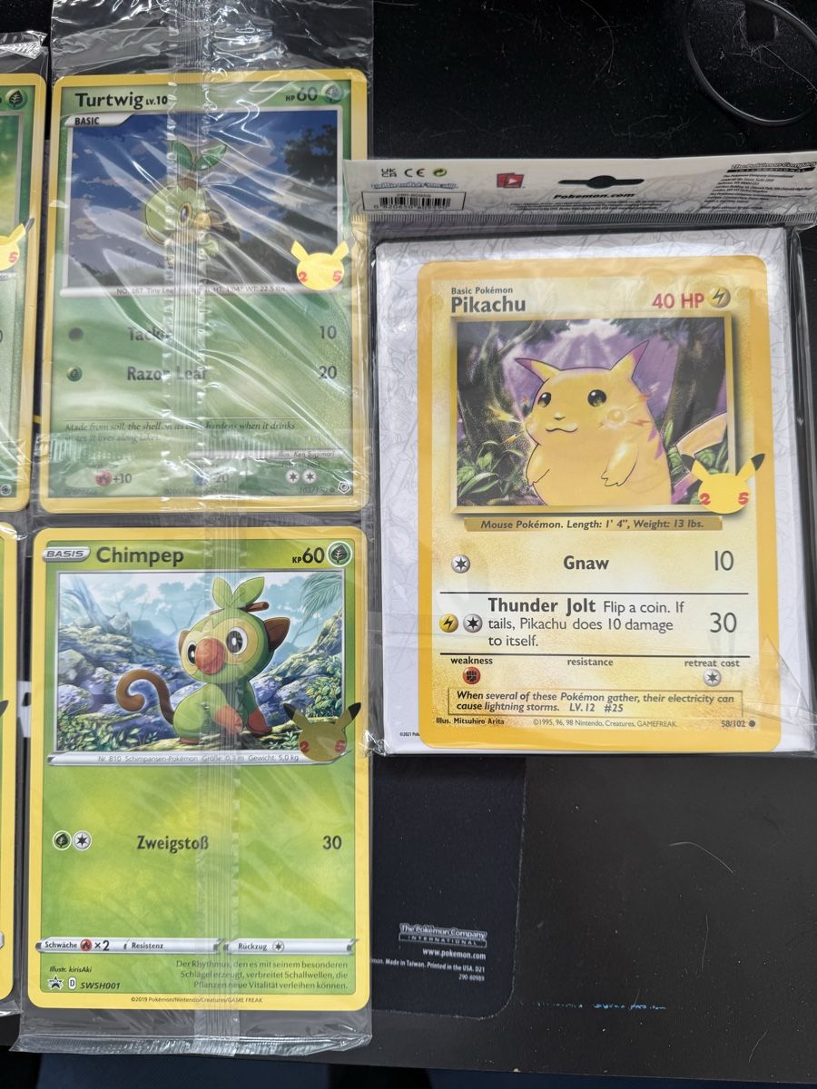 Pokémon Carte collezionabili: Pokémon Celebrations First Partner komplette Collection – Nuovo e nell'imballaggio originale da Eschenbach LU venduto da Fabio_1 1