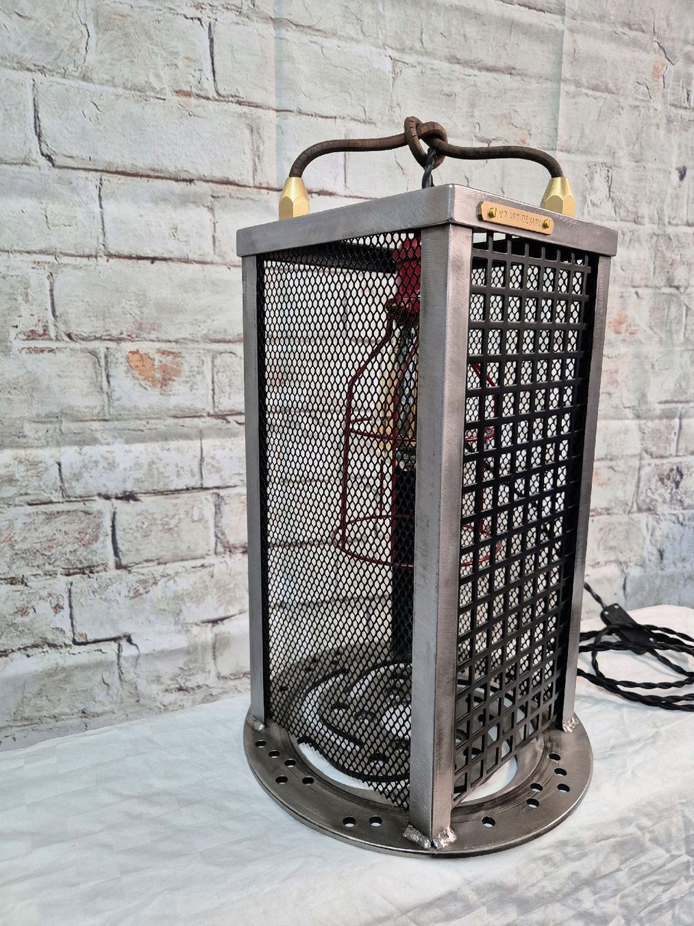 Lampade: Lampe style industriel V7ARTDESIGN – Nuovo (secondo la descrizione) da Le Locle venduto da CHEGUA 2
