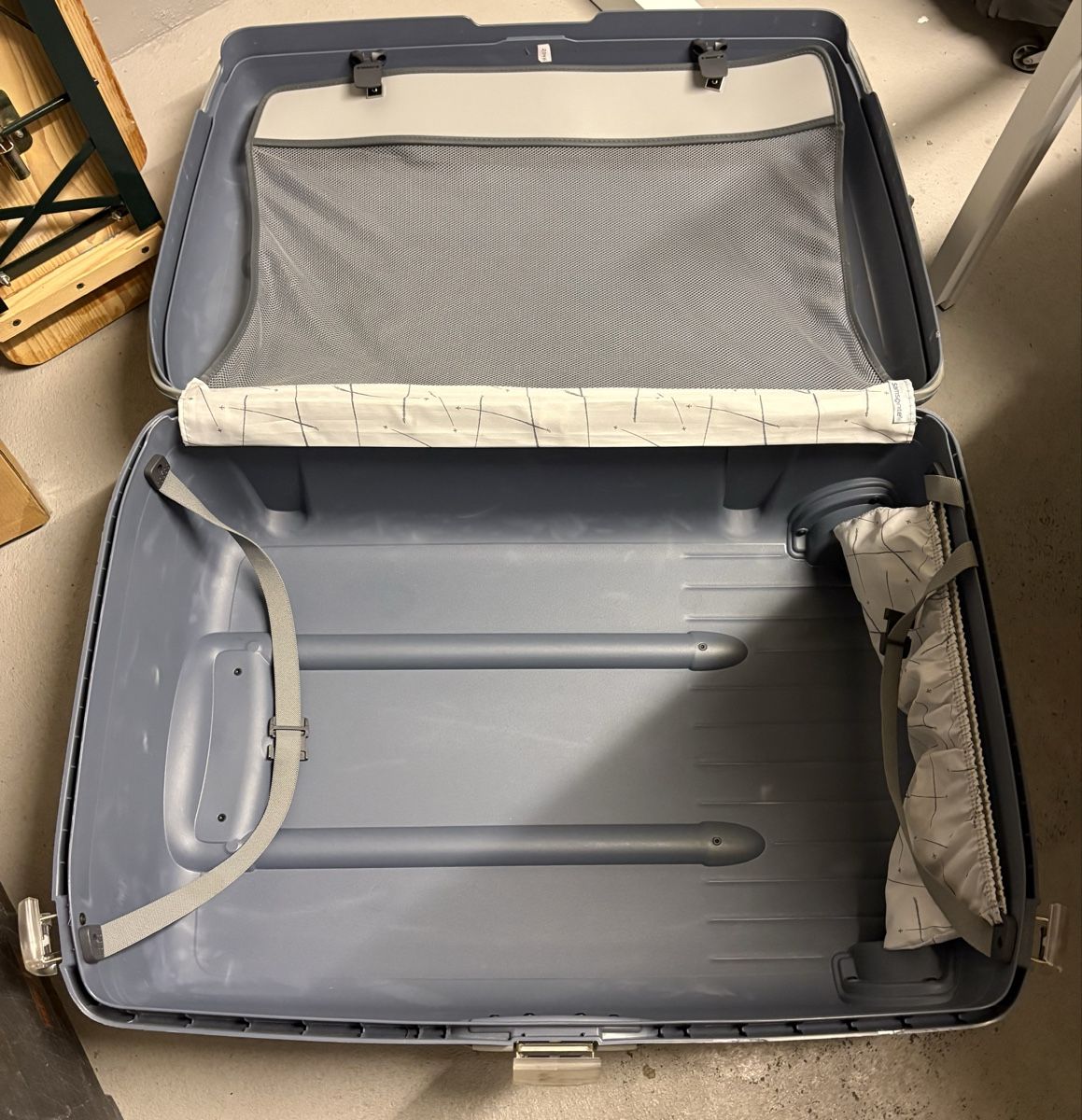 Samsonite Valigie: Samsonite Hartschalenkoffer. Gebraucht.  – Usato da Zürich venduto da Tilo-blue 4