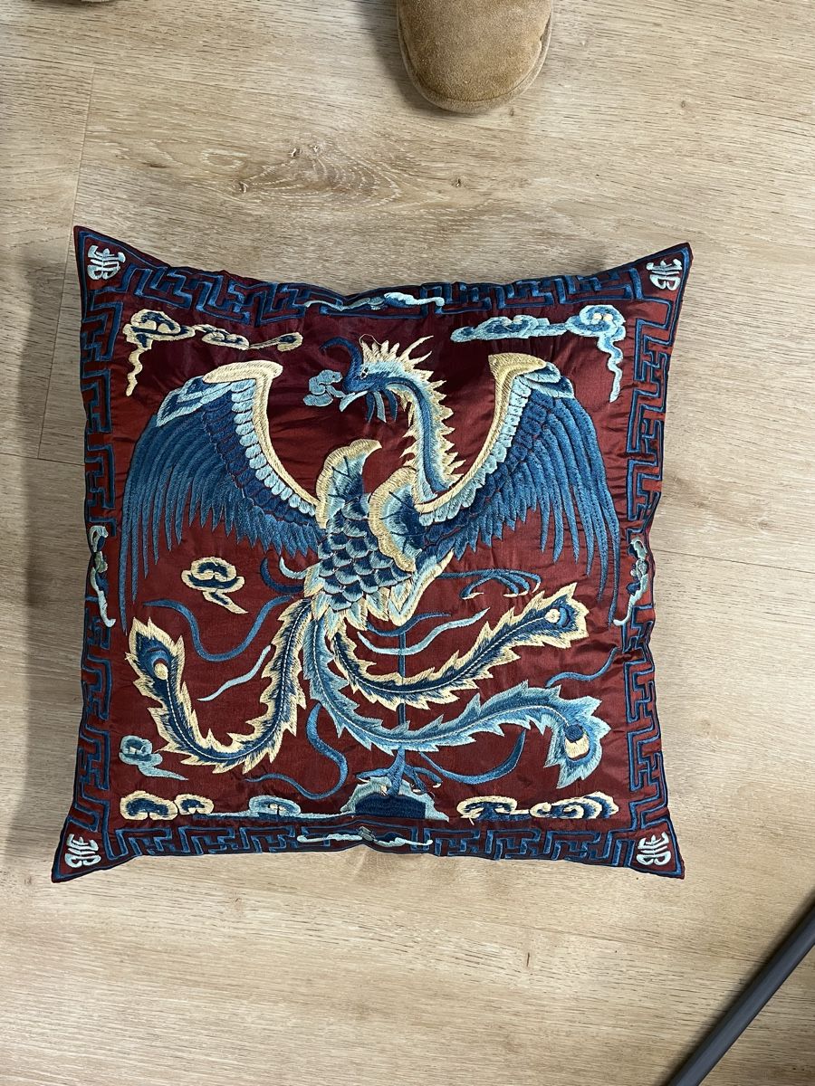 Cuscini: Stunning Embroidered Phoenix Pillow - home decor – Nuovo (secondo la descrizione) da Walterswil SO venduto da mar_qln7
