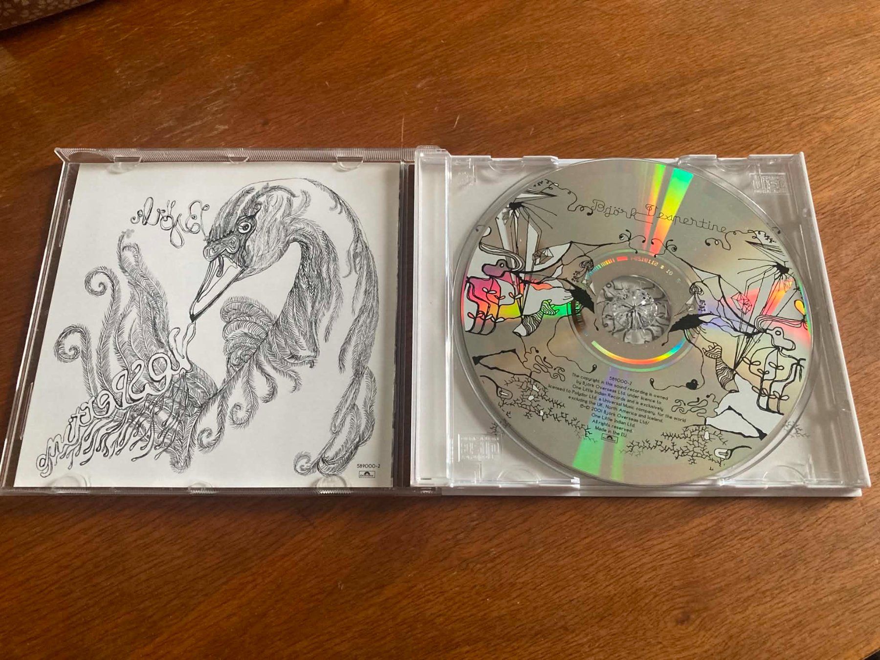 CDs: Bjork - Vespertine CD – D'occasion à Lausanne par sim_bc8q 2