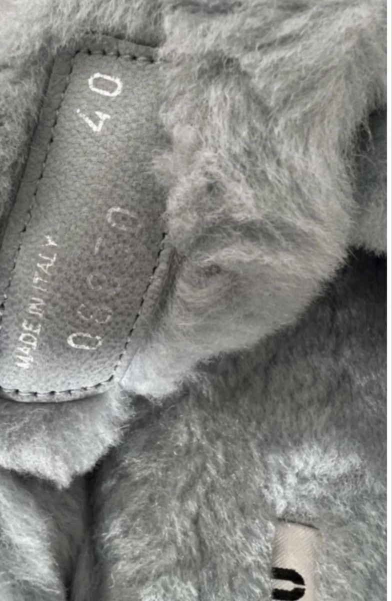 Miu Miu Scarpe da donna: Miu Miu  fur mule  – Usato da Lausanne venduto da Loyal_8 5