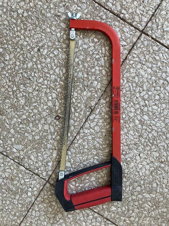 Tutti gli attrezzi:  Lot doutils  30CHF – Usato da Apples venduto da chr_df5d 1