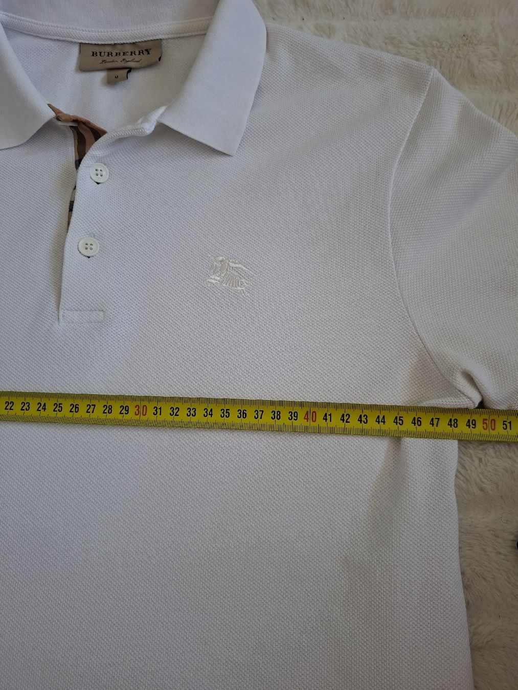 Burberry Polo-Shirts: Polo Burberry blanc taille M – Gebraucht aus Renens VD von ser_j2fn 3