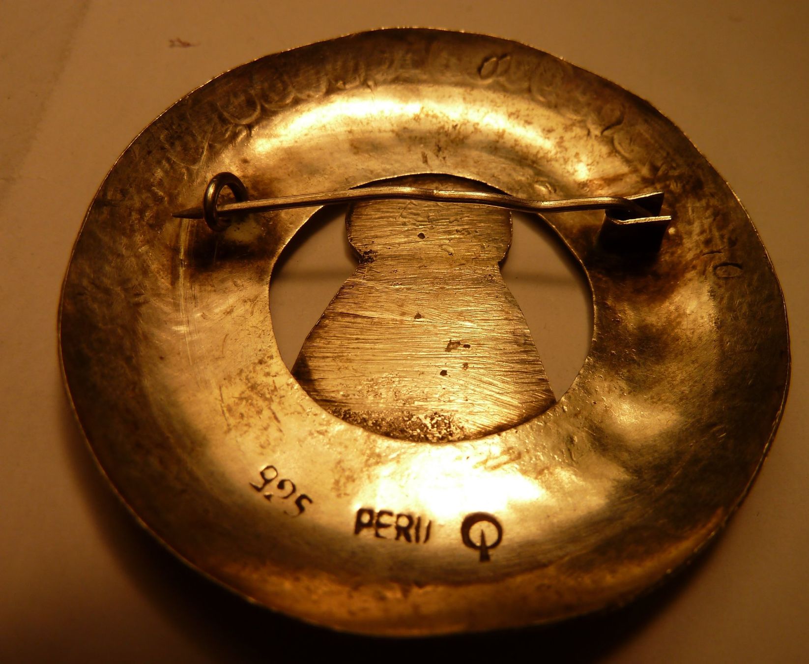Broschen & Nadeln: SCHÖNE ANTIKE SILBERNE BROSCHE,----4,5 CM RUND,---SILBER 925 – Gebraucht aus Zürich von tritonis 2