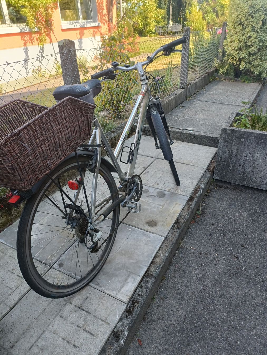 Vélos: Damenfahrrad – D'occasion à Thun par fiechli 3