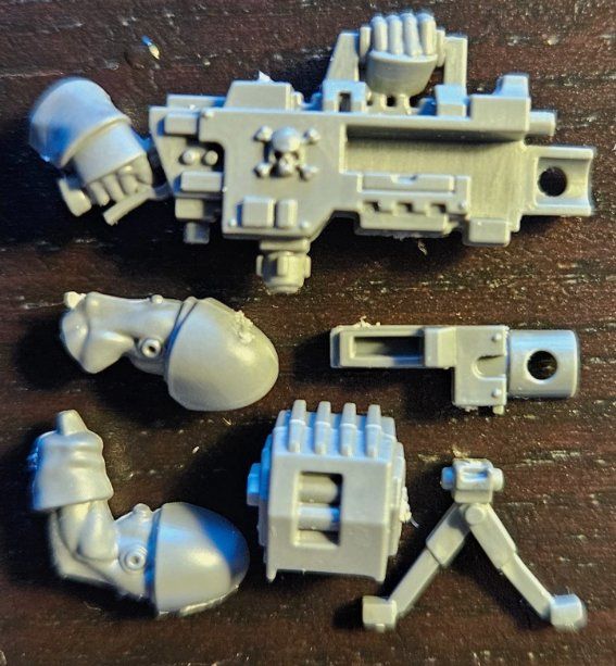 Kit di modellismo & Modellini statici: Warhammer 40K - Bits - Scout Heavy Bolter – Usato da Genève venduto da lec_2k2j