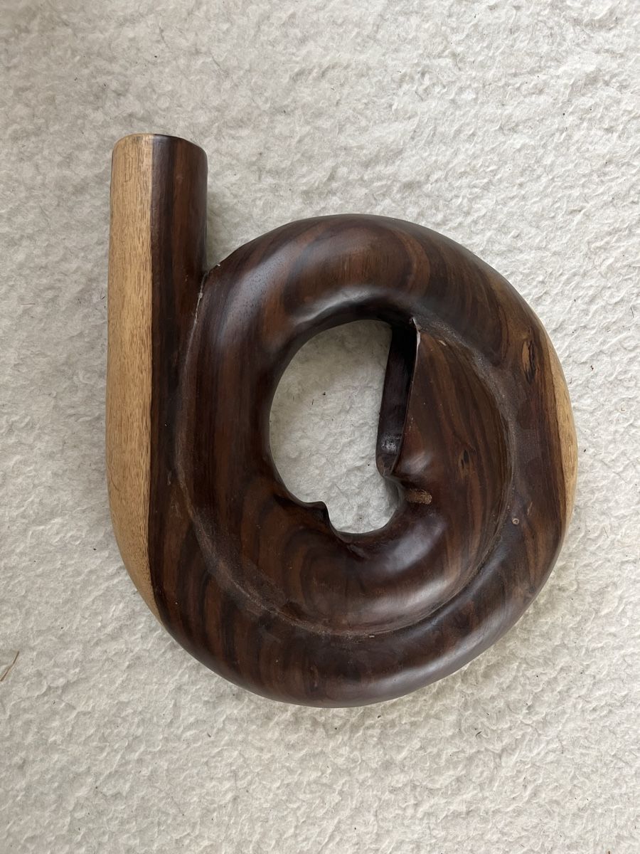Musikinstrumente: Spiralförmiges Didgeridoo – Gebraucht aus Zürich von the_w6mp