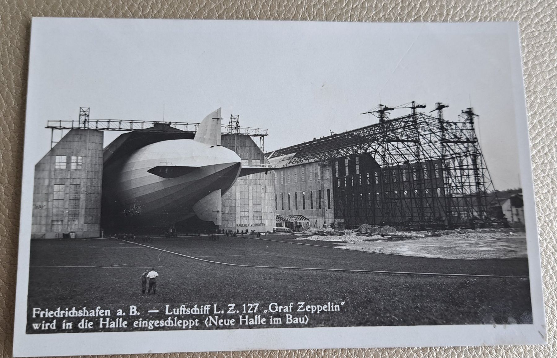 Luftschiff "Graf Zeppelin" in Friedrichshafen Kaufen auf Ricardo