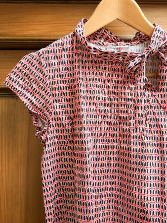 CIRCUS «Anna Blouse» / gemusterte Bluse mit Schleife / S