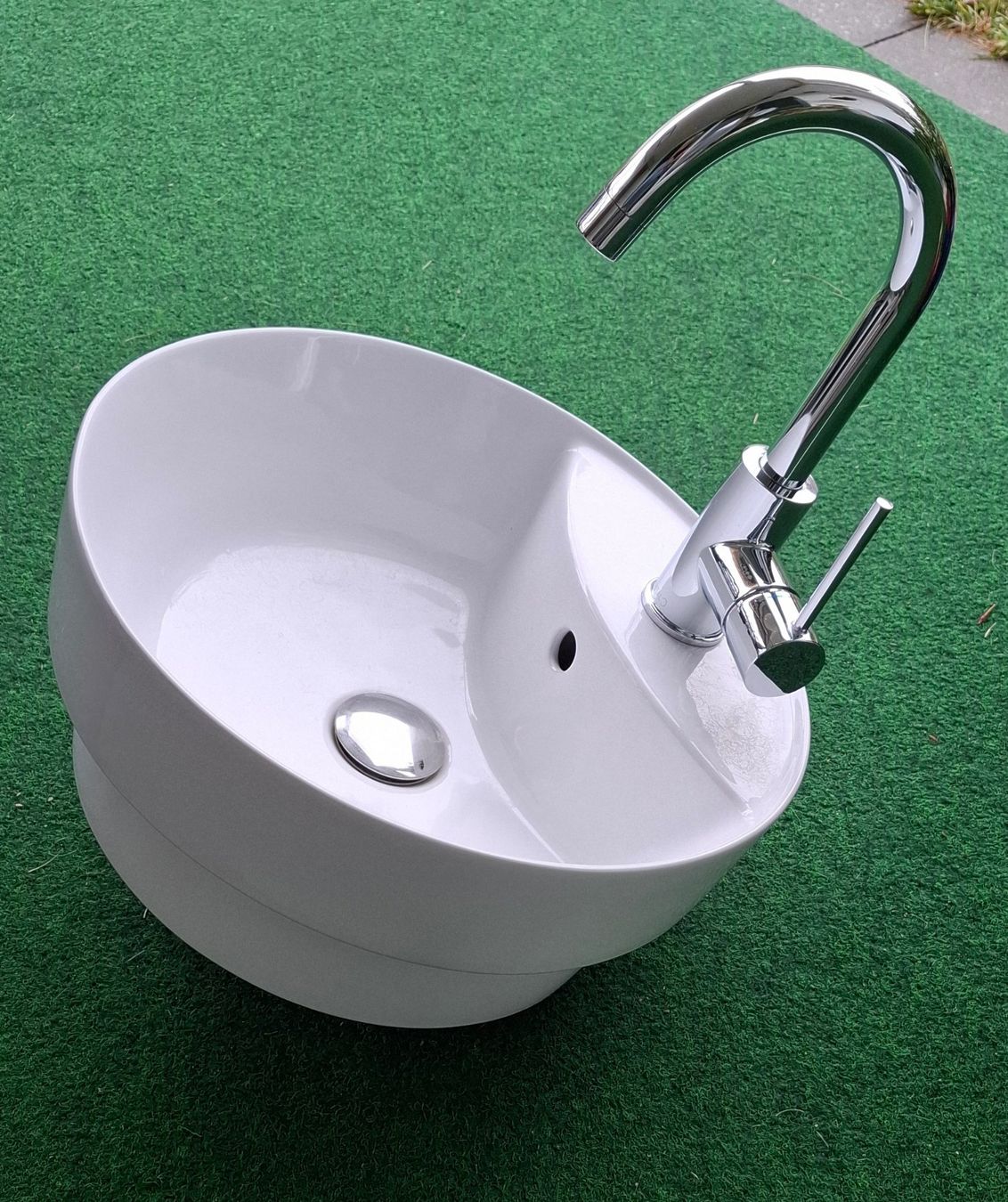 Spülbecken & Waschbecken: Aufsatzwaschbecken – Gebraucht aus Weite von gio_8p8l 1