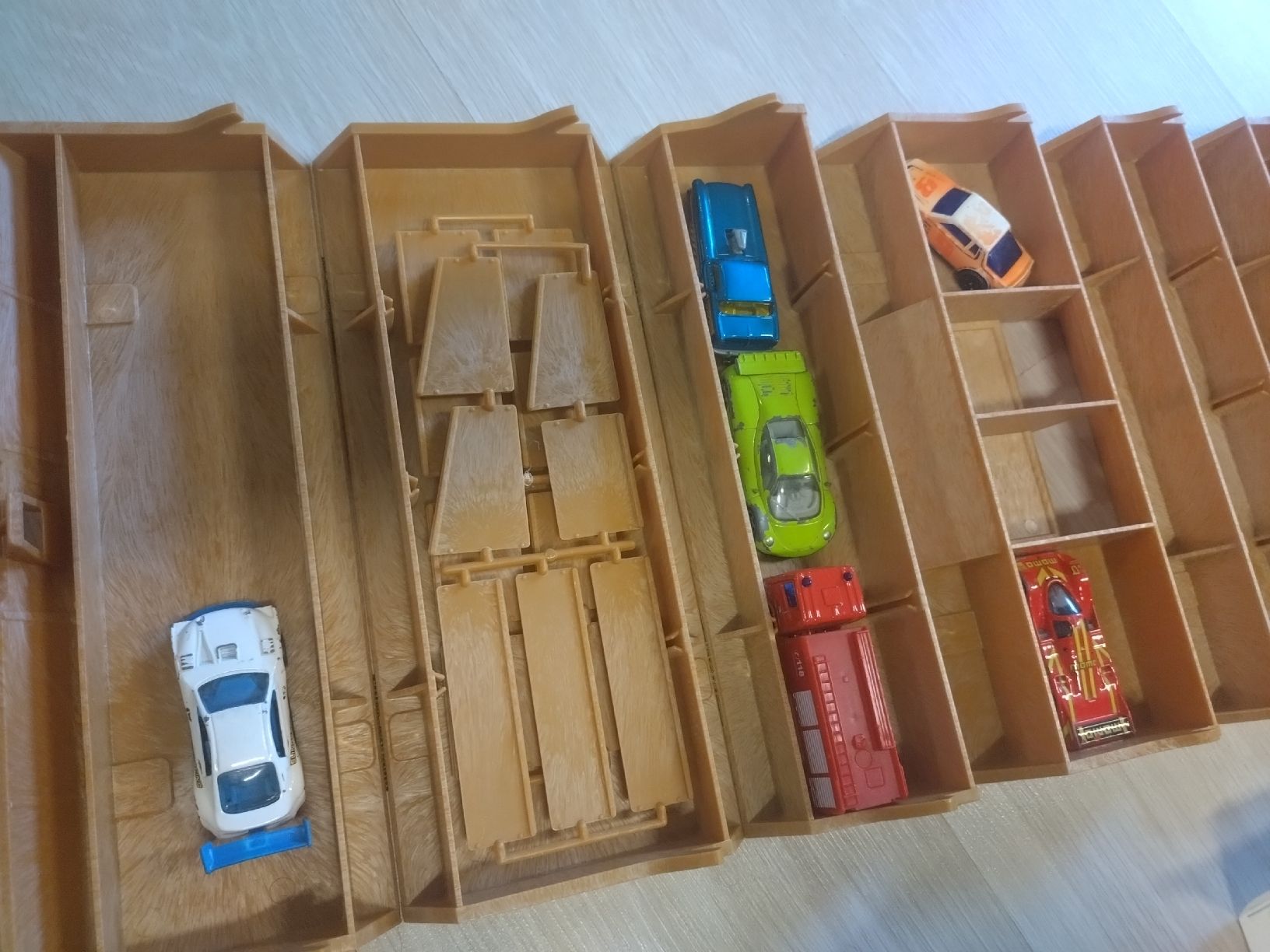 Altro in Bricolage: Rolykit Boîte à outils, couture, rangement divers NOS – Nuovo (secondo la descrizione) da Farvagny-le-Grand venduto da LaCaverne 4