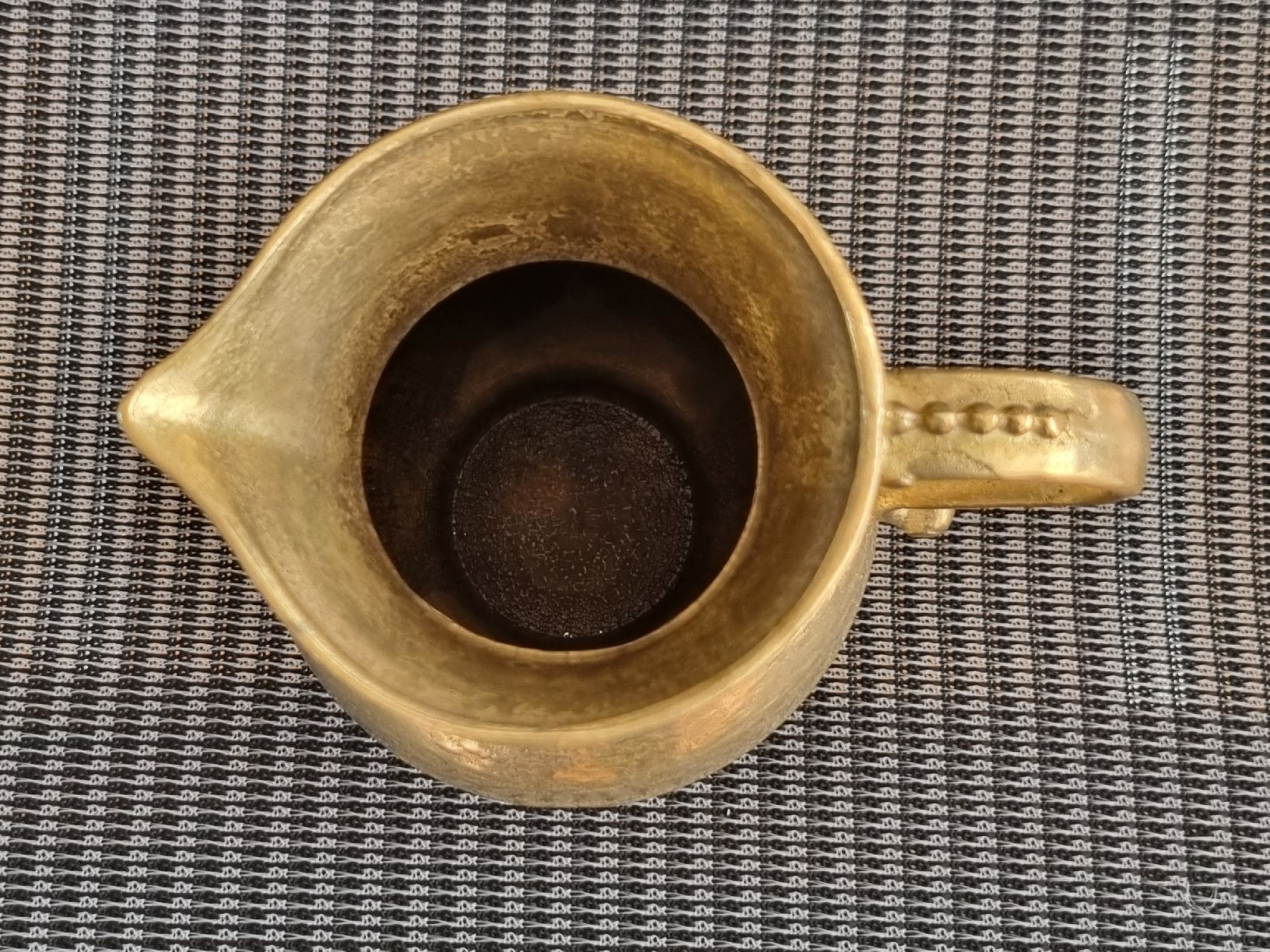 Teiere: Messing-Krug 5dl mit Henkel – Usato da Laupen BE venduto da Bombers 1