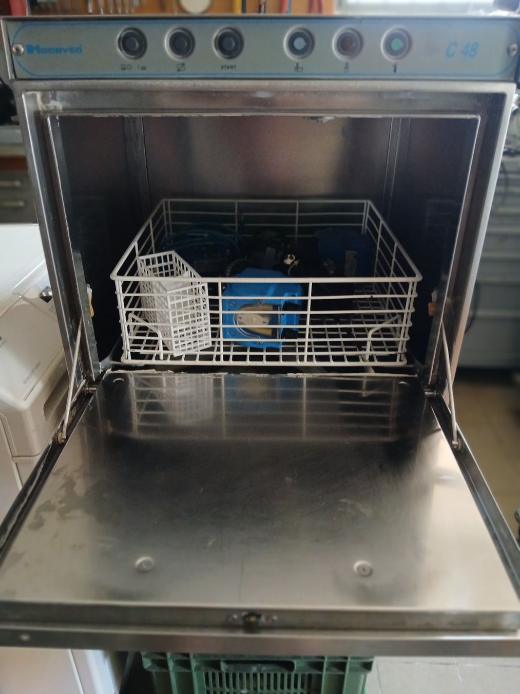 Lavastoviglie: Gastro Gläserspüler Honveed – Usato da Cassina d' Agno venduto da Libi10 3