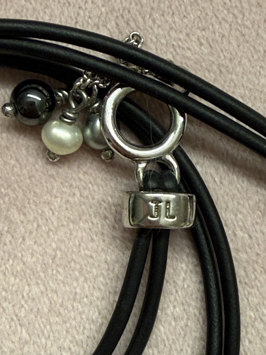 Catenine: Jenny Lane Kautschuk Collier mit Perlen – Nuovo (secondo la descrizione) da Lyss venduto da Sibella56 2