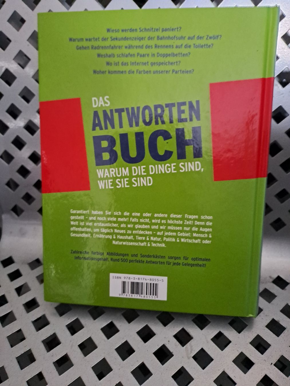 Bücher: Das Antworten Buch - Wissenwertes entdecken – Gebraucht aus Zürich von Schoebi19 1
