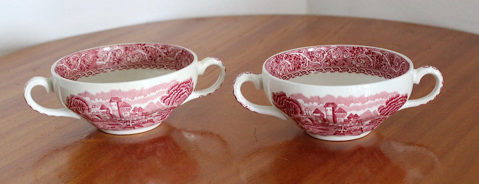 Ciotole: 2 Schalen , Royal Warwick, England, – Usato da Locarno venduto da fripui