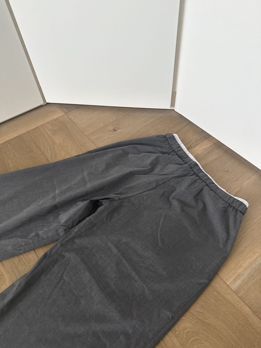 Pull&Bear Hosen: Hosen PULL&BEAR grau Grösse S neu  – Neu (gemäss Beschreibung) aus Gümligen von kleiderschrankbe6 5