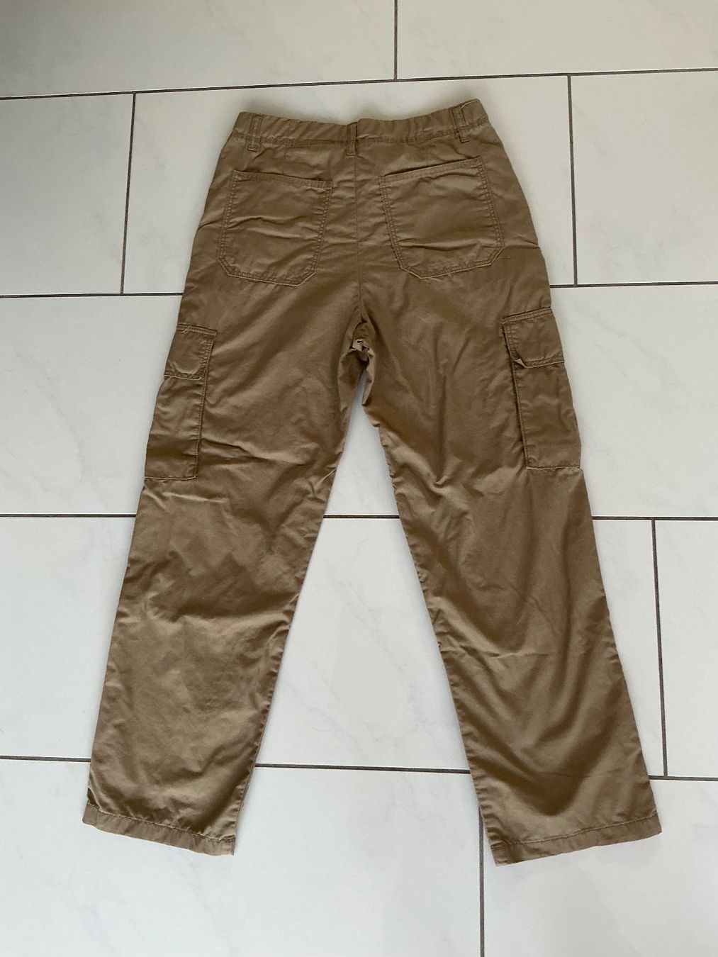 H&M Pantaloni: Cargo Hose Lose Fit Gr.158 H&M – Usato da Biel-Benken BL venduto da Sahra1 3
