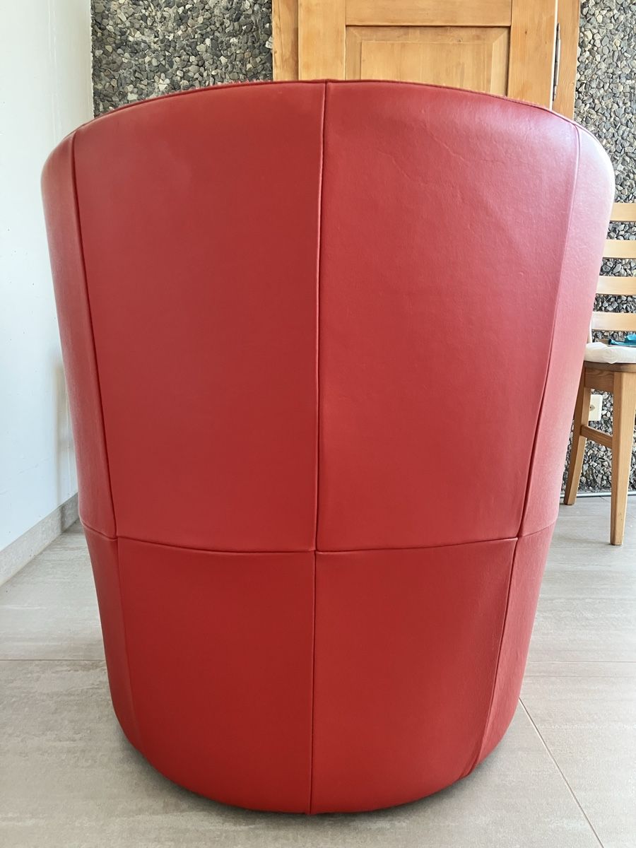 Poltrone: Leder-Sessel rot – Usato da Möriken AG venduto da nagross 2